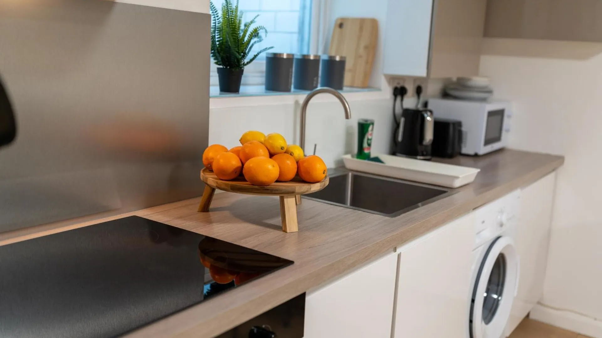 Urbanvogue Apartment In City Centre Up To 5 People Brighton United Kingdom